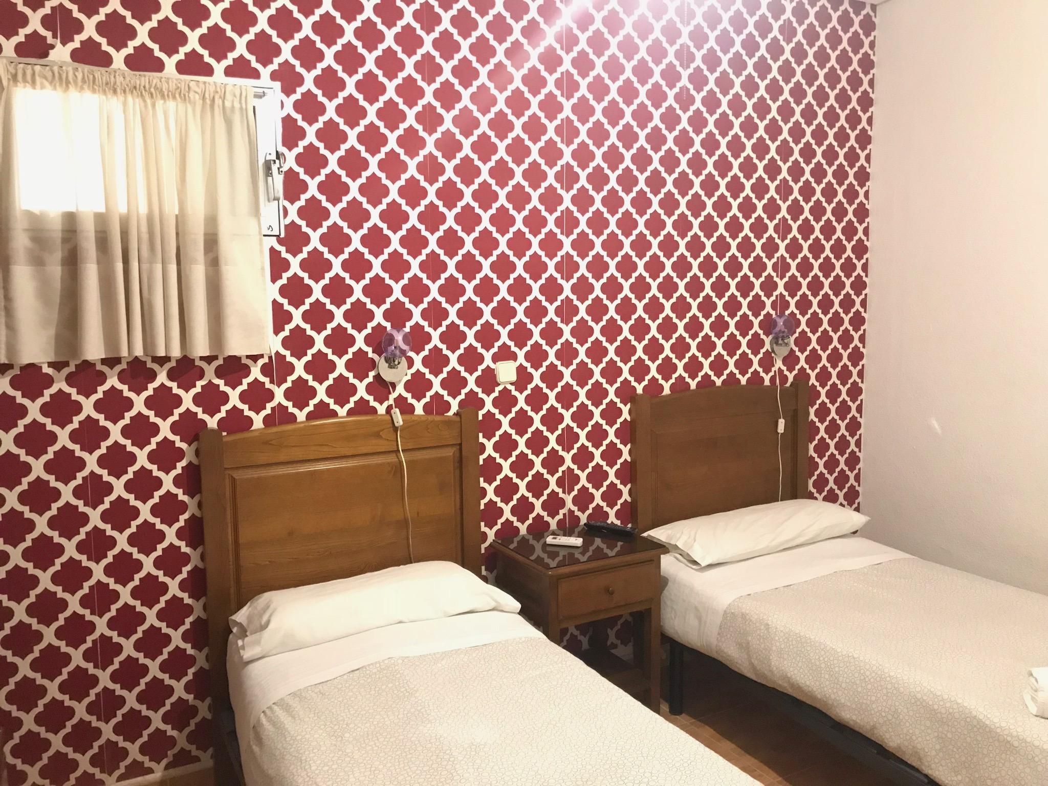 Hostal Los Perales Мадрид Экстерьер фото A room at the hotel
